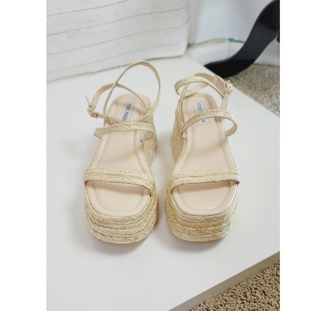 Steve Madden Abundant Platform Sandal in Natural, sz 7.5